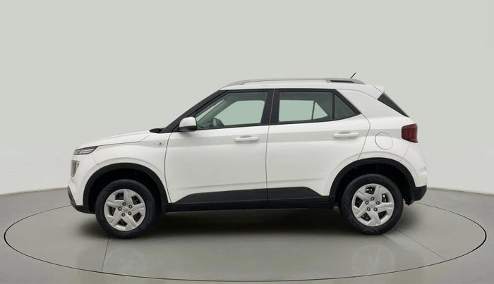2020 Hyundai VENUE S 1.2, Petrol, Manual, 14,730 km, Left Side