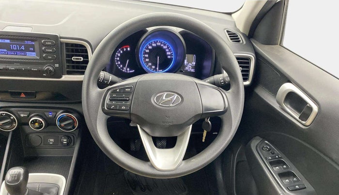2020 Hyundai VENUE S 1.2, Petrol, Manual, 14,730 km, Steering Wheel Close Up