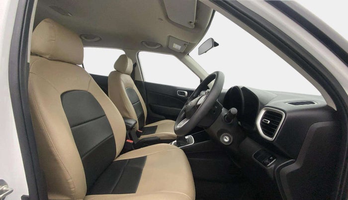 2020 Hyundai VENUE S 1.2, Petrol, Manual, 14,730 km, Right Side Front Door Cabin