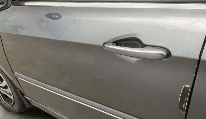 2021 Tata Tiago XZ PETROL, Petrol, Manual, 31,128 km, Front passenger door - Slightly dented