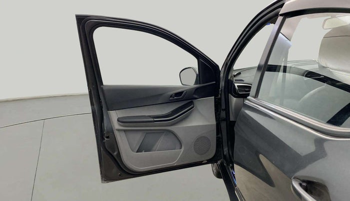 2021 Tata Tiago XZ PETROL, Petrol, Manual, 31,128 km, LHS Front Door