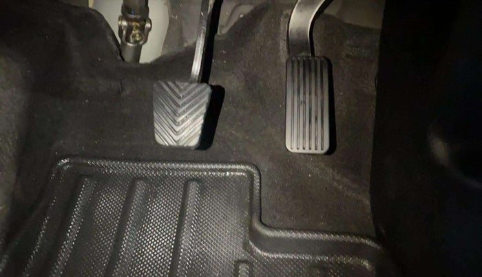 2022 KIA SELTOS HTK PLUS 1.5 IMT, Petrol, Manual, 13,025 km, Pedals