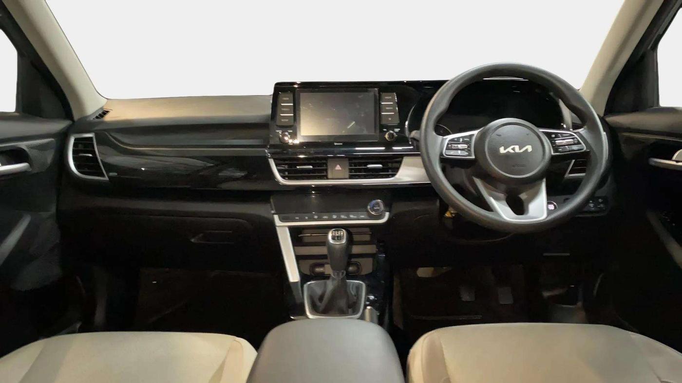 2022 KIA SELTOS HTK PLUS 1.5 IMT, Petrol, Manual, 13,057 km, Dashboard