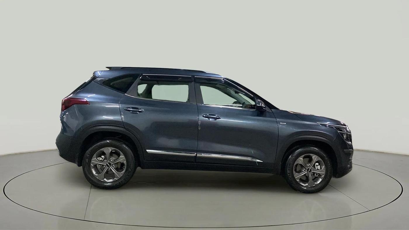 2022 KIA SELTOS HTK PLUS 1.5 IMT, Petrol, Manual, 13,057 km, Right Side View