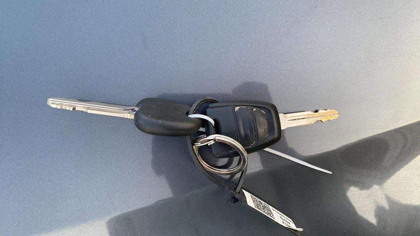 2020 Hyundai NEW SANTRO SPORTZ AMT, Petrol, Automatic, 12,557 km, Key Close Up