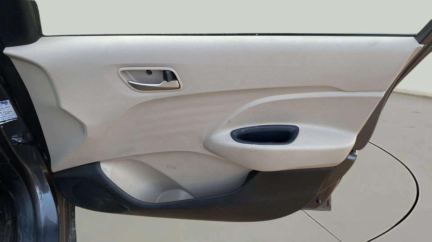 2020 Hyundai NEW SANTRO SPORTZ AMT, Petrol, Automatic, 12,557 km, Driver Side Door Panels Control