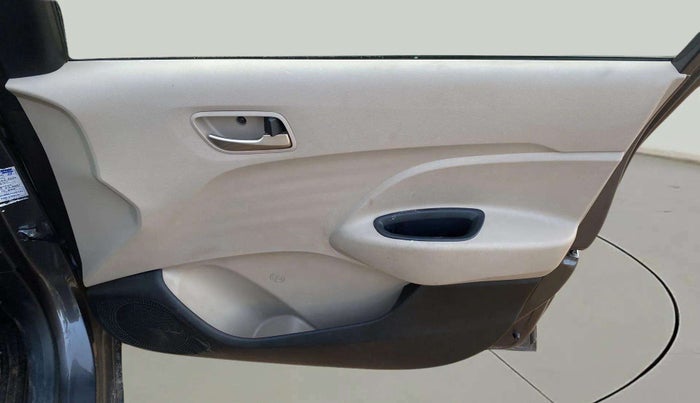 2020 Hyundai NEW SANTRO SPORTZ AMT, Petrol, Automatic, 12,557 km, Driver Side Door Panels Control