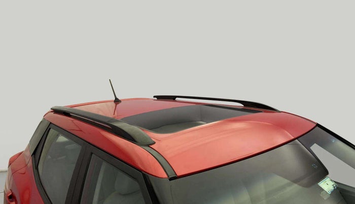 2020 Mahindra XUV300 W8 (O) 1.5 DIESEL AMT, Diesel, Automatic, 91,283 km, Roof