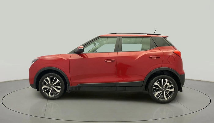 2020 Mahindra XUV300 W8 (O) 1.5 DIESEL AMT, Diesel, Automatic, 91,283 km, Left Side