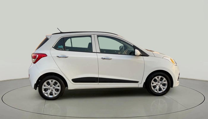 2014 Hyundai Grand i10 SPORTZ 1.2 KAPPA VTVT, Petrol, Manual, 1,00,468 km, Right Side View