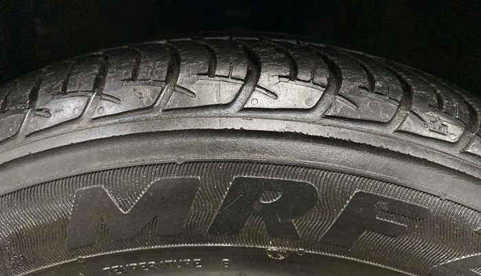 2016 Maruti Celerio ZXI AMT, Petrol, Automatic, 23,042 km, Left Front Tyre Tread