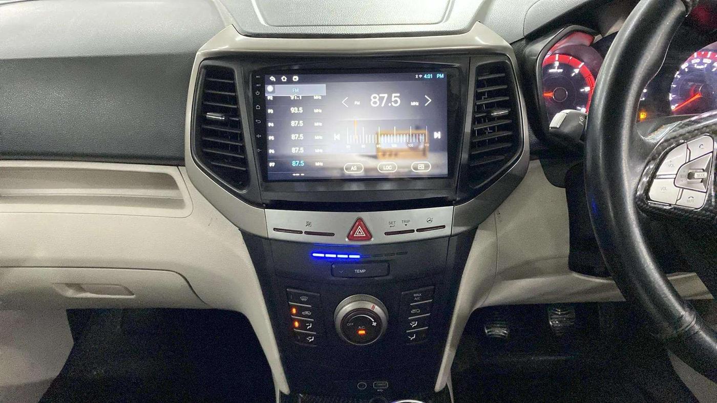 2020 Mahindra XUV300 W6 1.5 Diesel, Diesel, Manual, 67,730 km, Air Conditioner