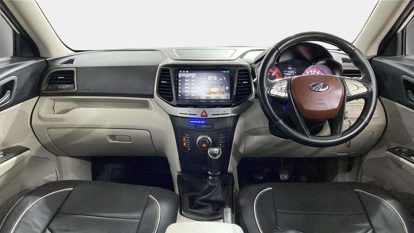2020 Mahindra XUV300 W6 1.5 Diesel, Diesel, Manual, 67,730 km, Dashboard
