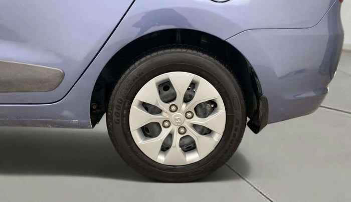 2014 Hyundai Xcent S 1.2, Petrol, Manual, 32,036 km, Left Rear Wheel