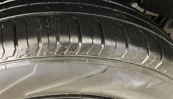 2023 Tata PUNCH ACCOMPLISHED MT, Petrol, Manual, 19,223 km, Left Front Tyre Tread