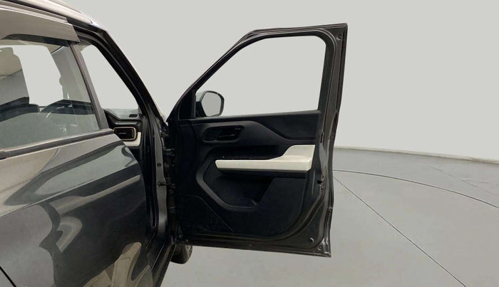 2023 Tata PUNCH ACCOMPLISHED MT, Petrol, Manual, 19,223 km, RHS Front Door