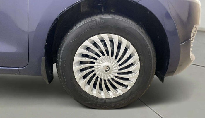2019 Maruti Swift VXI, Petrol, Manual, 27,270 km, Right Front Wheel