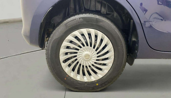 2019 Maruti Swift VXI, Petrol, Manual, 27,270 km, Right Rear Wheel