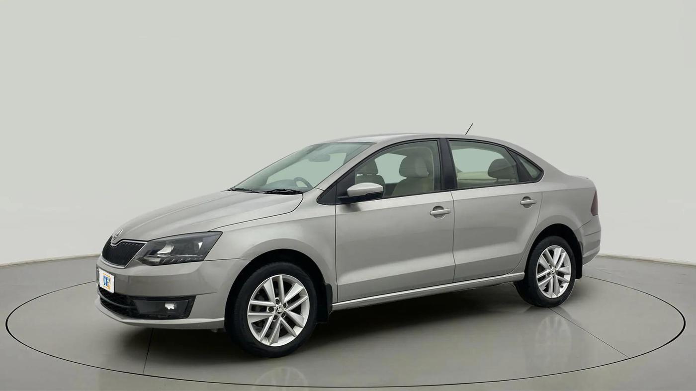 2018 Skoda Rapid STYLE 1.6 MPI, Petrol, Manual, 31,390 km, Left Front Diagonal
