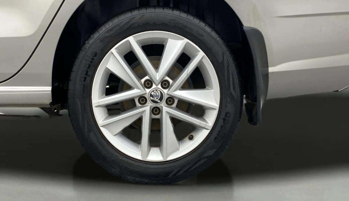 2018 Skoda Rapid STYLE 1.6 MPI, Petrol, Manual, 31,312 km, Left Rear Wheel