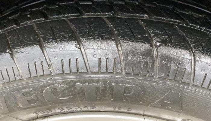 2014 Honda City 1.5L I-VTEC V MT, CNG, Manual, 69,008 km, Left Rear Tyre Tread