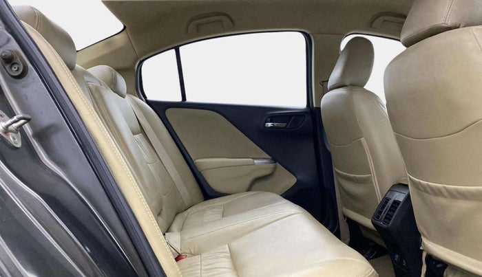 2014 Honda City 1.5L I-VTEC V MT, CNG, Manual, 69,008 km, Right Side Rear Door Cabin