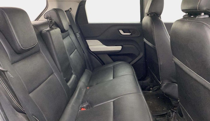 2021 Tata PUNCH CREATIVE  iRA PACK AMT, Petrol, Automatic, 54,964 km, Right Side Rear Door Cabin