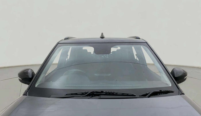 2021 Tata PUNCH CREATIVE  iRA PACK AMT, Petrol, Automatic, 54,964 km, Front Windshield