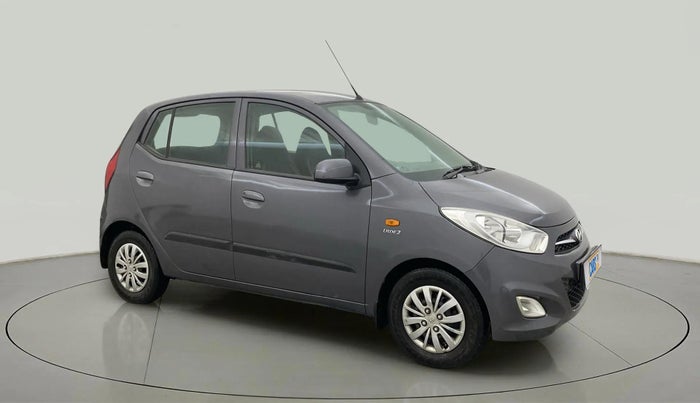 2015 Hyundai i10 SPORTZ 1.1, Petrol, Manual, 79,619 km, Right Front Diagonal
