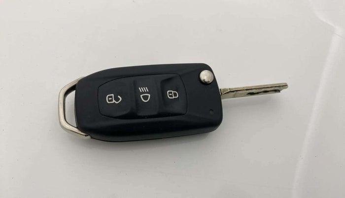 2023 Tata Tiago XT CNG, CNG, Manual, 39,506 km, Key Close Up
