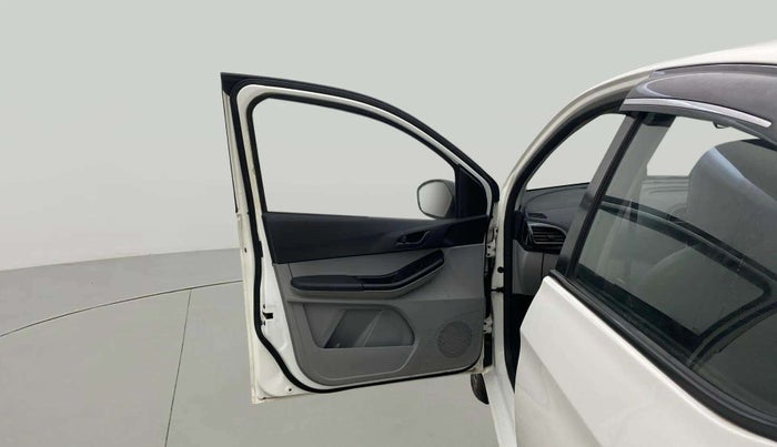 2023 Tata Tiago XT CNG, CNG, Manual, 39,506 km, LHS Front Door