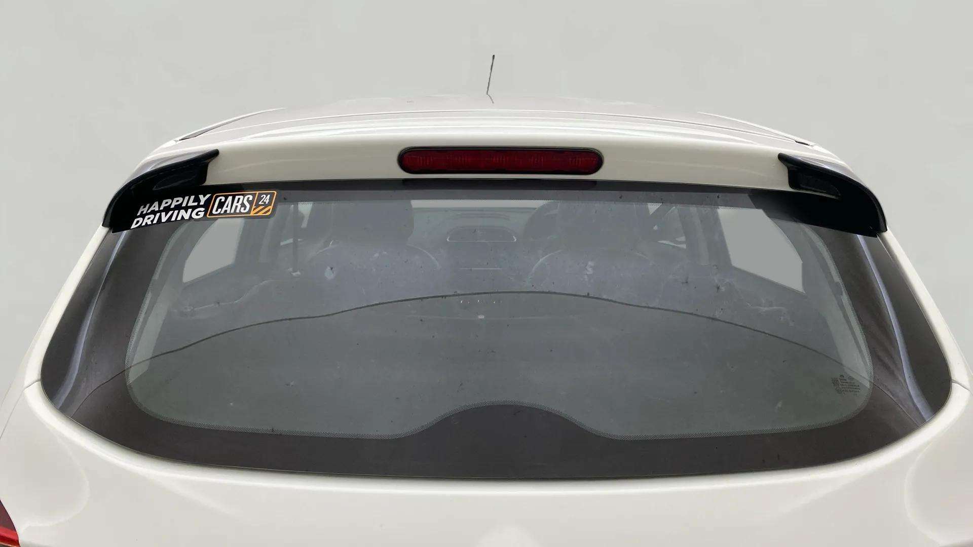 Rear-Windshield---Roof-25