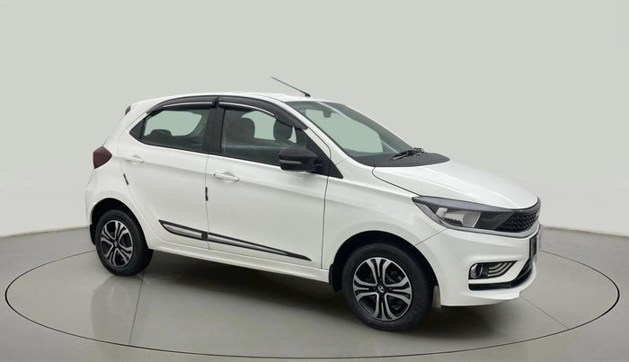 2023 Tata Tiago XT CNG, CNG, Manual, 39,506 km, Right Front Diagonal
