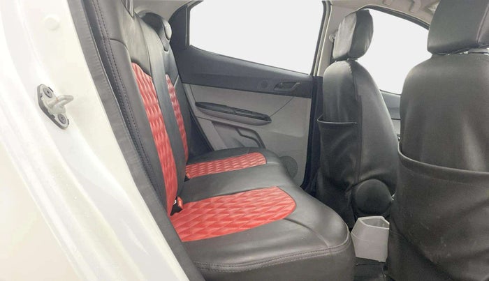 2023 Tata Tiago XT CNG, CNG, Manual, 39,506 km, Right Side Rear Door Cabin