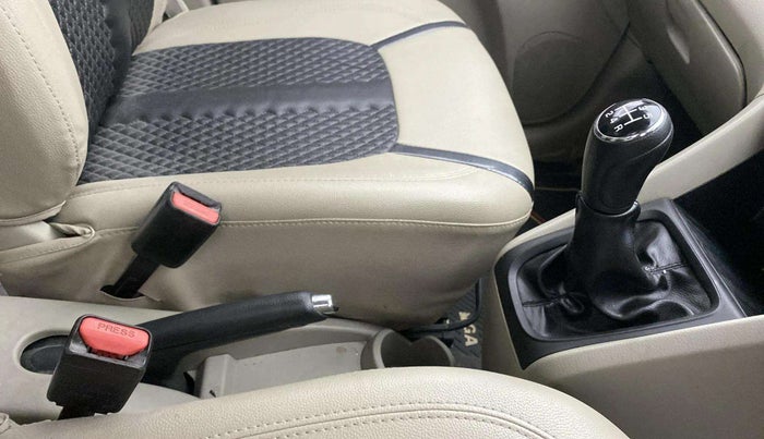 2015 Maruti Celerio ZXI, Petrol, Manual, 67,803 km, Gear Lever