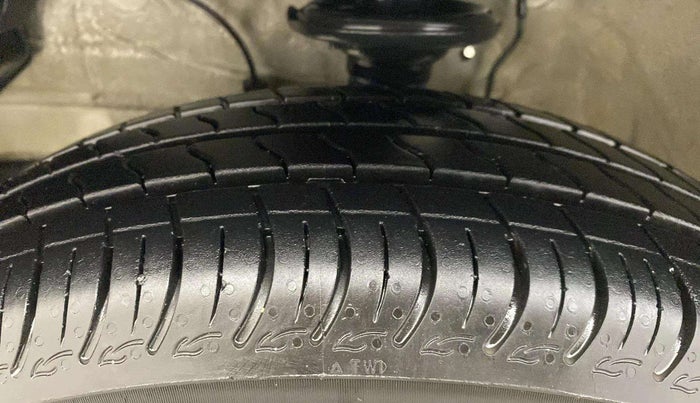 2023 Maruti S PRESSO VXI+, Petrol, Manual, 3,895 km, Left Front Tyre Tread