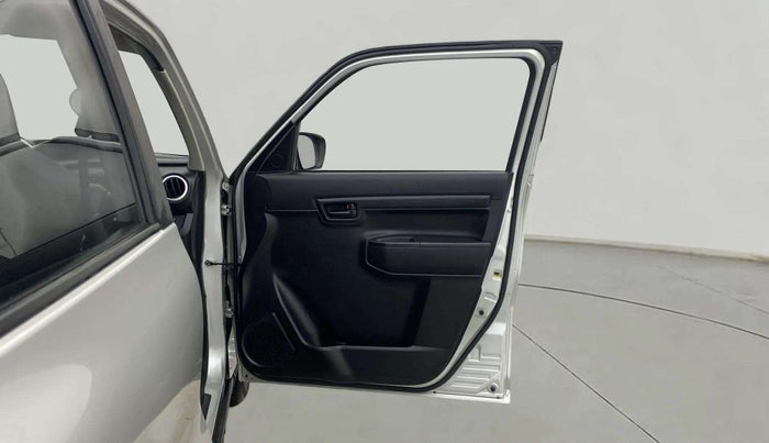 2023 Maruti S PRESSO VXI+, Petrol, Manual, 3,895 km, RHS Front Door