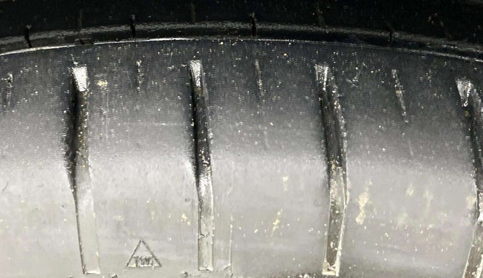 2023 Maruti Baleno SIGMA PETROL 1.2, Petrol, Manual, 28,704 km, Left Front Tyre Tread