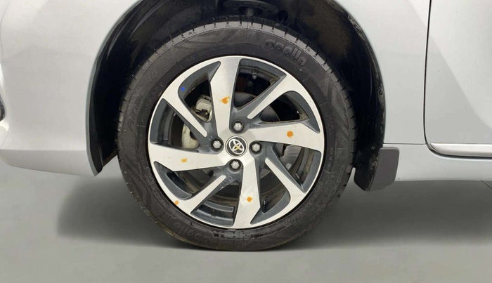 2024 Toyota Glanza V, Petrol, Manual, 7,703 km, Left Front Wheel