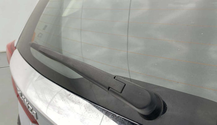 2024 Toyota Glanza V, Petrol, Manual, 7,703 km, Rear Wiper