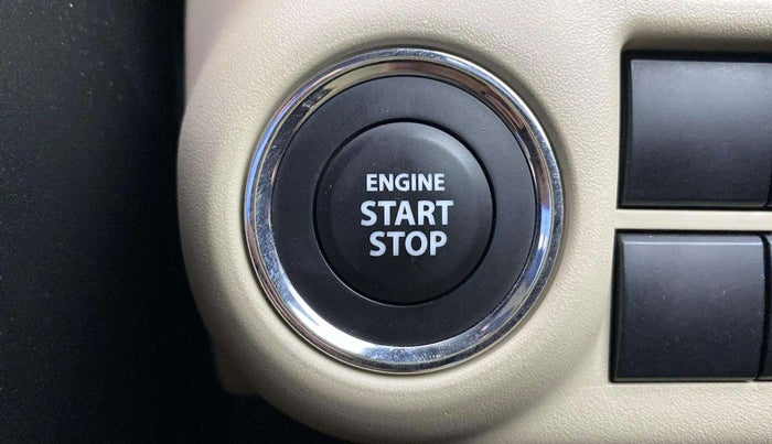 2024 Toyota Glanza V, Petrol, Manual, 7,703 km, Keyless Start/ Stop Button