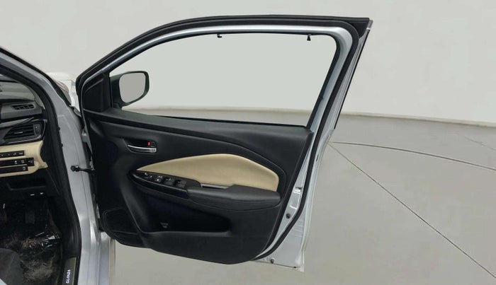 2024 Toyota Glanza V, Petrol, Manual, 7,703 km, RHS Front Door