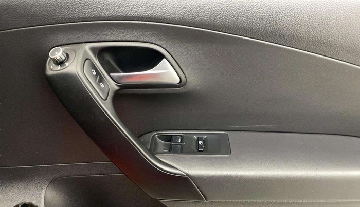 2019 Volkswagen Polo COMFORTLINE 1.0L MPI, Petrol, Manual, 27,842 km, Driver Side Door Panels Control