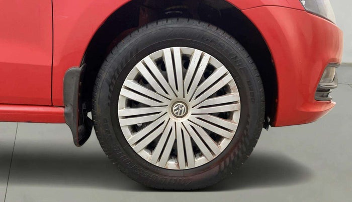 2019 Volkswagen Polo COMFORTLINE 1.0L MPI, Petrol, Manual, 27,842 km, Right Front Wheel