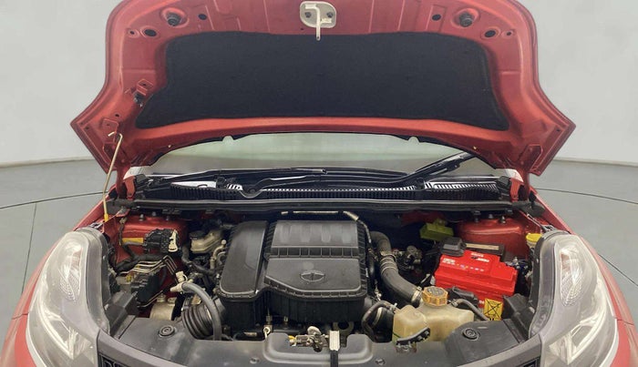 2019 Tata NEXON XZA PLUS DIESEL DUAL TONE, Diesel, Automatic, 57,666 km, Open Bonet