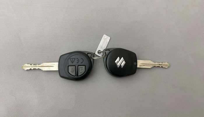 2022 Maruti Baleno DELTA 1.2 AGS, Petrol, Automatic, 54,787 km, Key Close Up