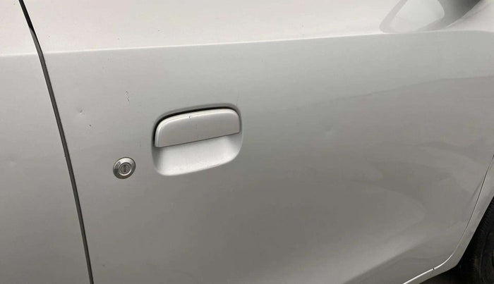 2023 Maruti New Wagon-R VXI 1.0, Petrol, Manual, 39,979 km, Driver-side door - Slightly dented