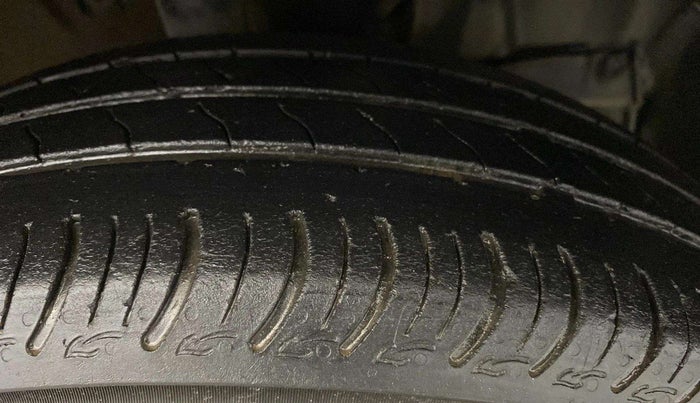 2023 Maruti New Wagon-R VXI 1.0, Petrol, Manual, 39,979 km, Right Front Tyre Tread