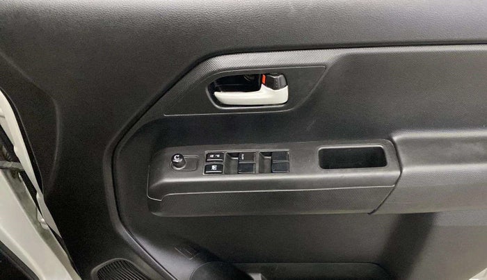 2023 Maruti New Wagon-R VXI 1.0, Petrol, Manual, 39,979 km, Driver Side Door Panels Control