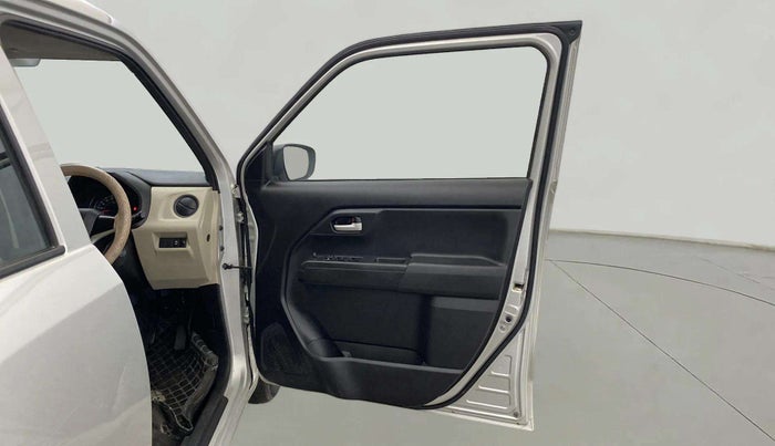 2023 Maruti New Wagon-R VXI 1.0, Petrol, Manual, 39,979 km, RHS Front Door